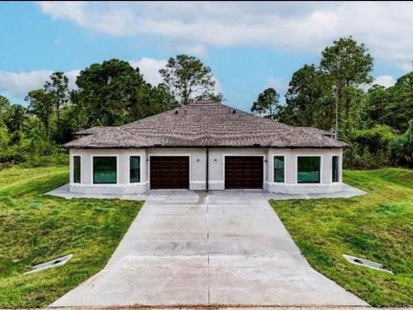 700 E 12th ST, Unit A & B, LEHIGH ACRES, FL 33972