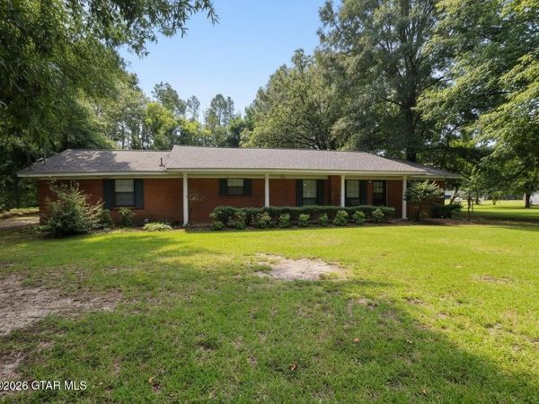 4180 Old Highway 12, Starkville, MS 39759