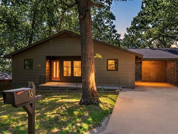 16 Stretford Drive, Bella Vista, AR 72714