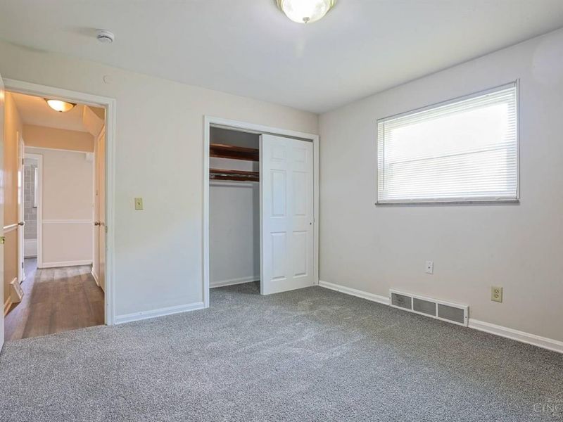 556 Grandin Avenue, Springdale, OH 45246 Photo 17