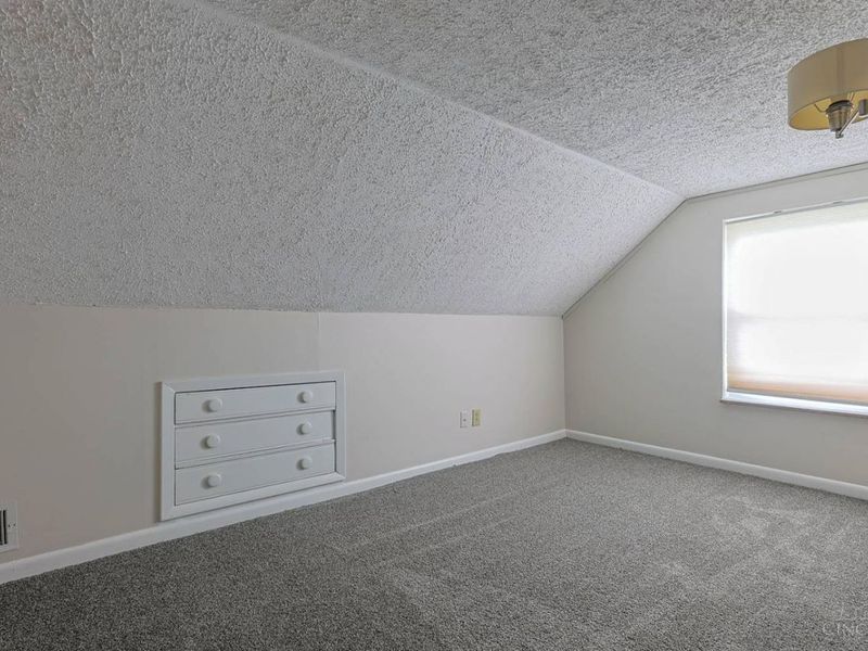 556 Grandin Avenue, Springdale, OH 45246 Photo 20
