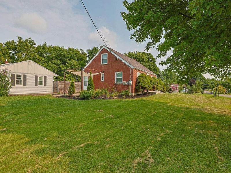 556 Grandin Avenue, Springdale, OH 45246 Photo 29