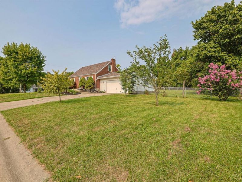 556 Grandin Avenue, Springdale, OH 45246 Photo 32