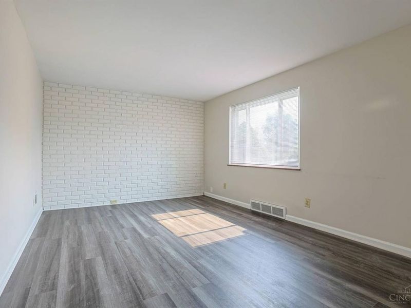 556 Grandin Avenue, Springdale, OH 45246 Photo 6
