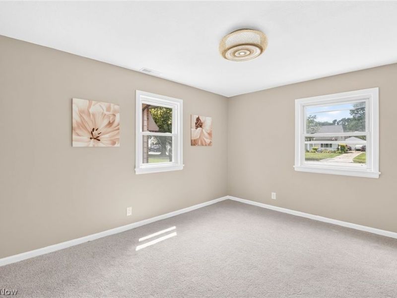 6907 Greenleaf Avenue, Cleveland, OH 44130 Photo 15