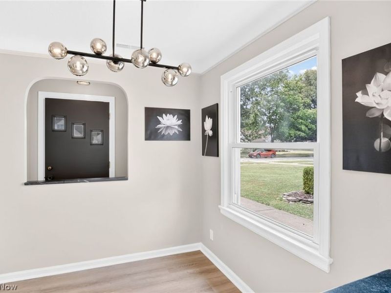 6907 Greenleaf Avenue, Cleveland, OH 44130 Photo 6