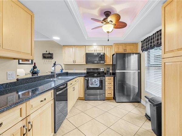 4708 SW 8th PL , Unit 105, CAPE CORAL, FL 33914