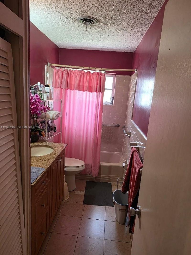 881 Albatross St, Miami Springs, FL 33166 Photo