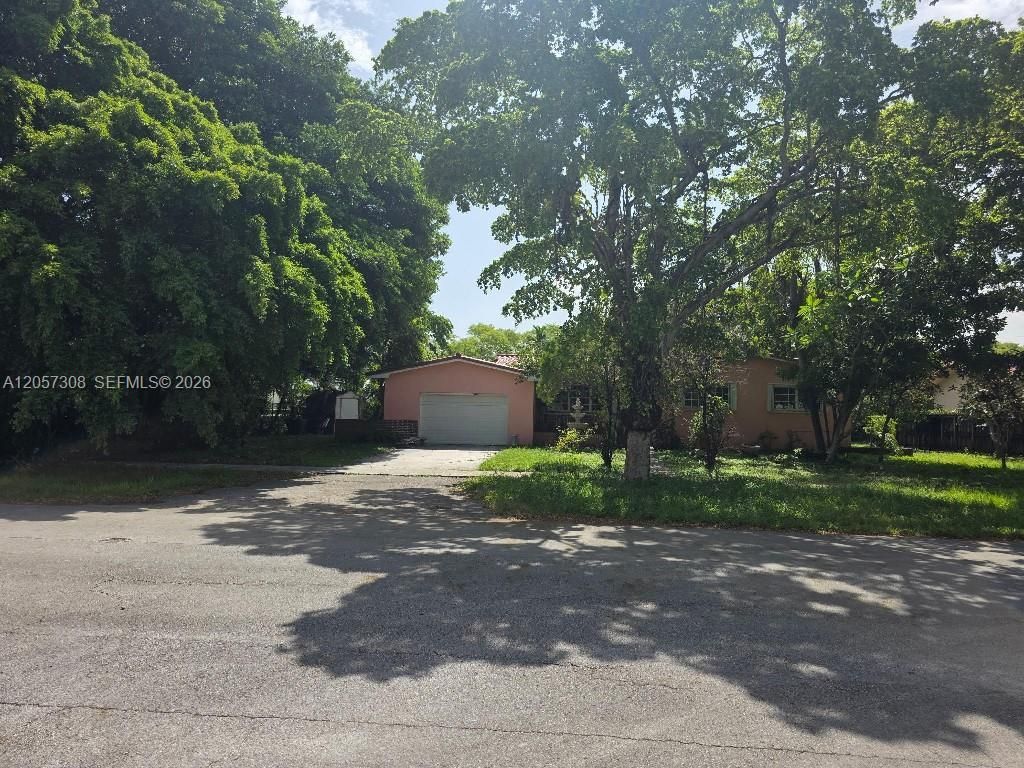881 Albatross St, Miami Springs, FL 33166 Photo