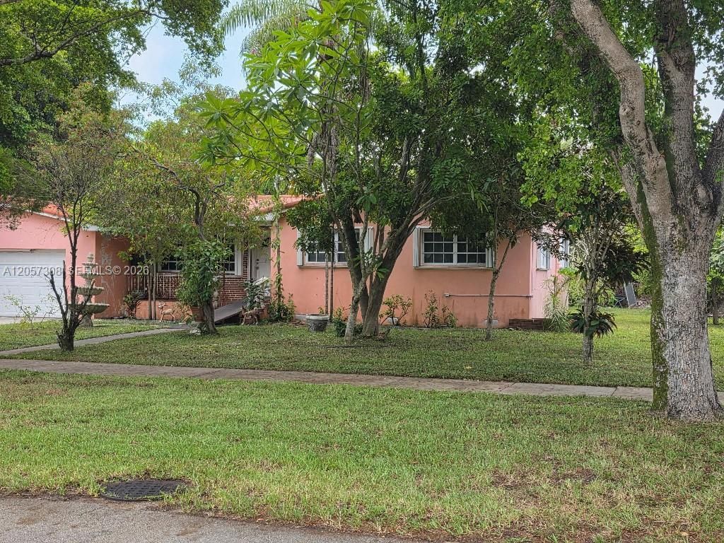 881 Albatross St, Miami Springs, FL 33166 Photo