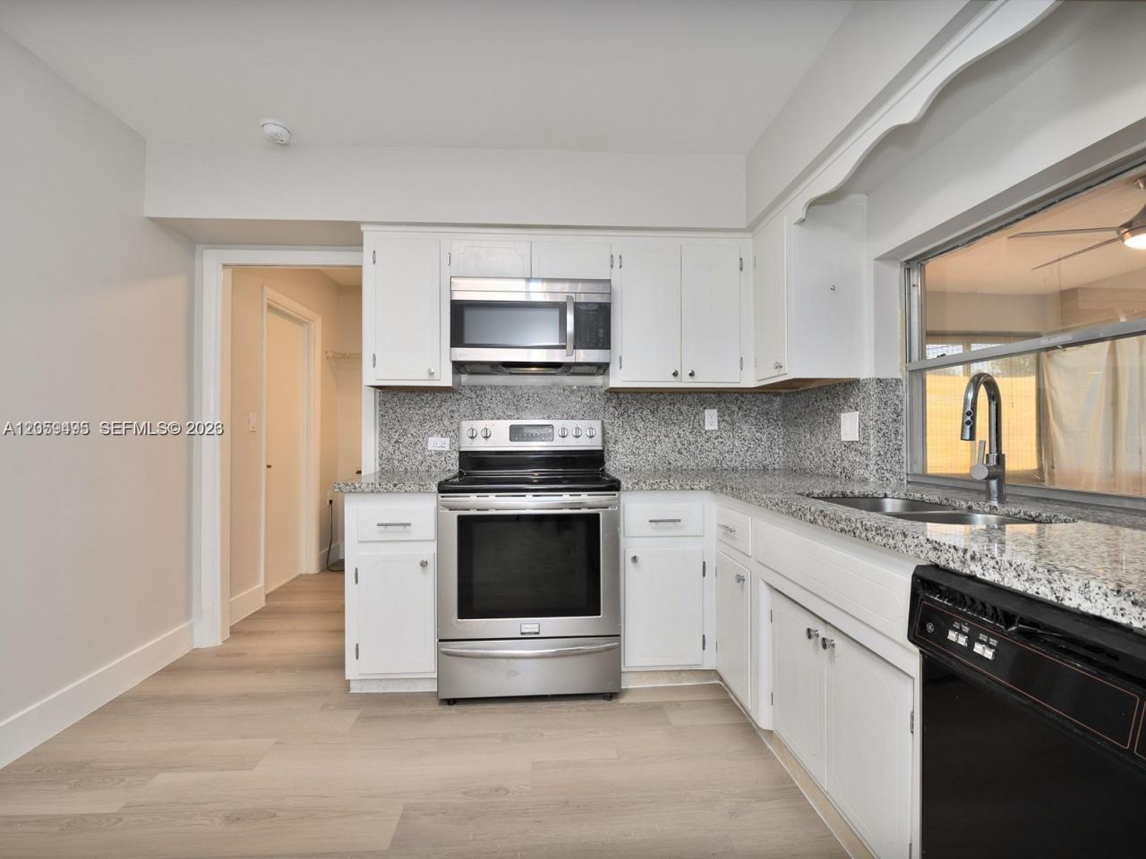 8691 NW 16th St, Pembroke Pines, FL 33024 Photo
