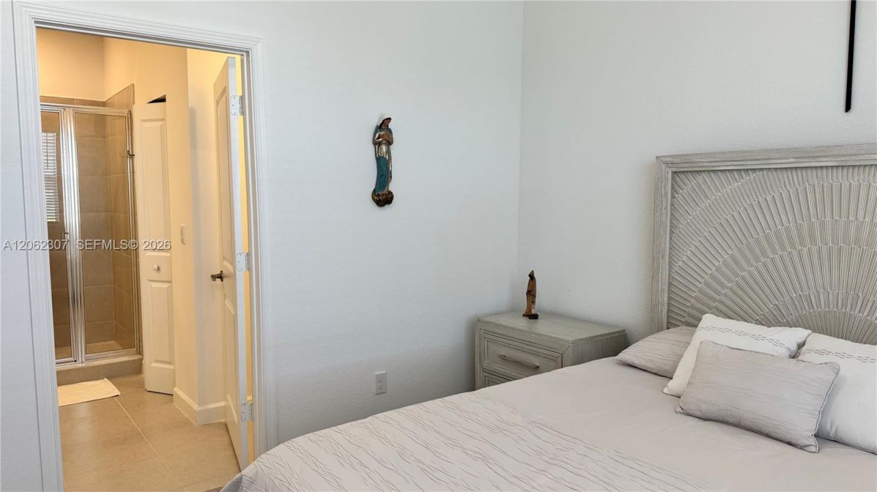 401 SE Crossoak Ln, Unit 401, Port Saint Lucie, FL 34984 Photo