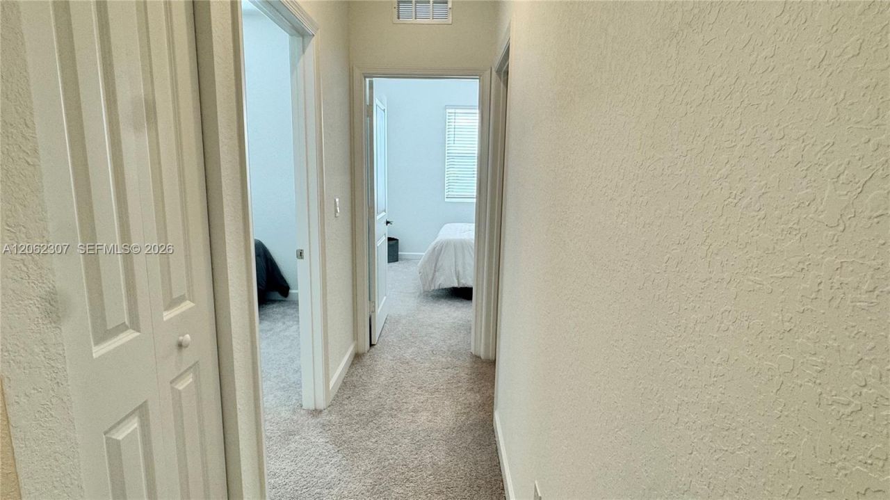 401 SE Crossoak Ln, Unit 401, Port Saint Lucie, FL 34984 Photo