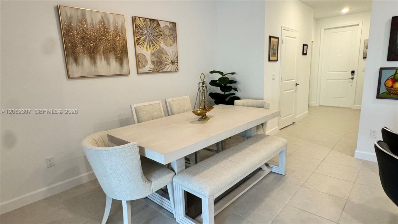 401 SE Crossoak Ln, Unit 401, Port Saint Lucie, FL 34984 Photo