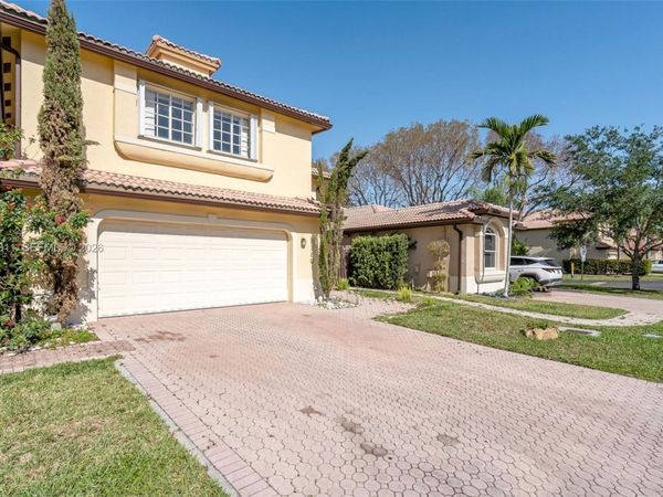 5160 NW 112th Ct , Doral, FL 33178
