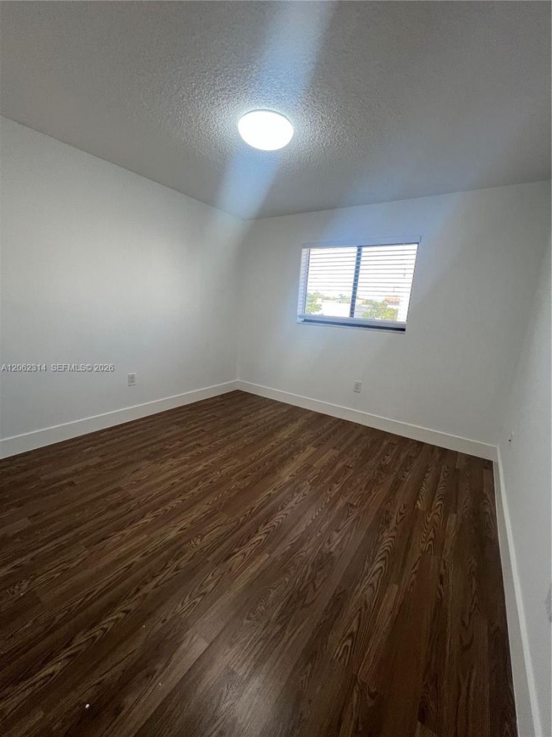 6141 W 22nd Ct , Unit 203, Hialeah, FL 33016 Photo