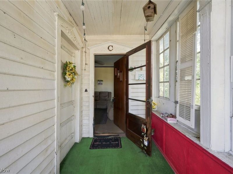 18971 Lorain Road, Fairview Park, OH 44126 Photo 2