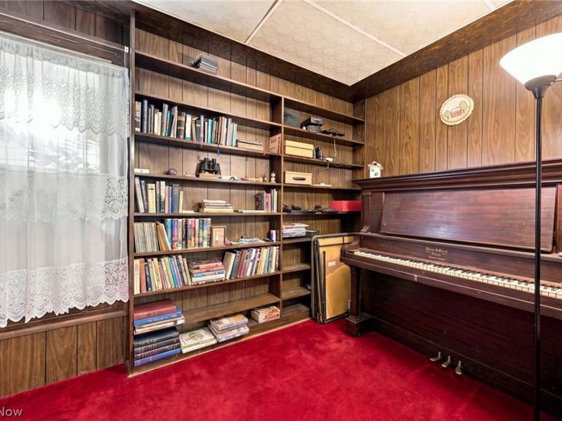 18971 Lorain Road, Fairview Park, OH 44126 Photo 6
