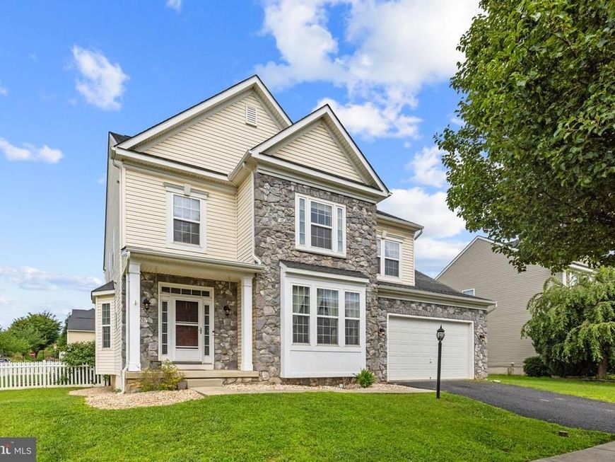 1207 Stallion Street, Ranson, WV 25438 Main Photo