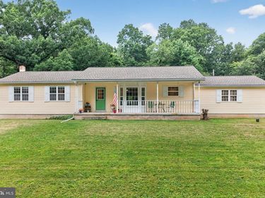 8650 ULRICH ROAD, GERMANSVILLE, PA 18053