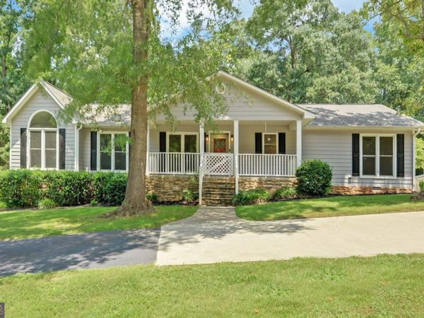 567 Cedar Pond Road, Hartwell, GA 30643