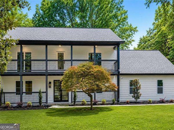 5030 Nesbit Ferry Lane, Sandy Springs, GA 30350