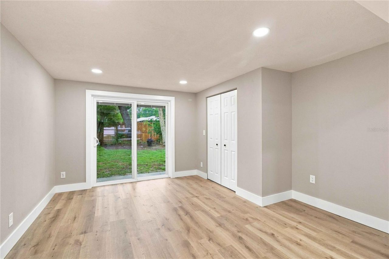 2770 Wood Street, Sarasota, FL 34237 Photo