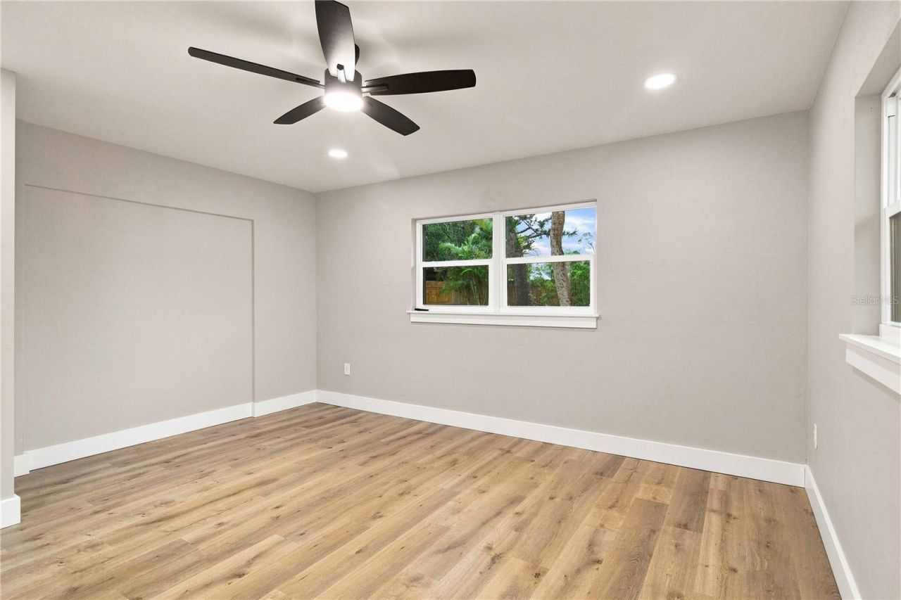 2770 Wood Street, Sarasota, FL 34237 Photo
