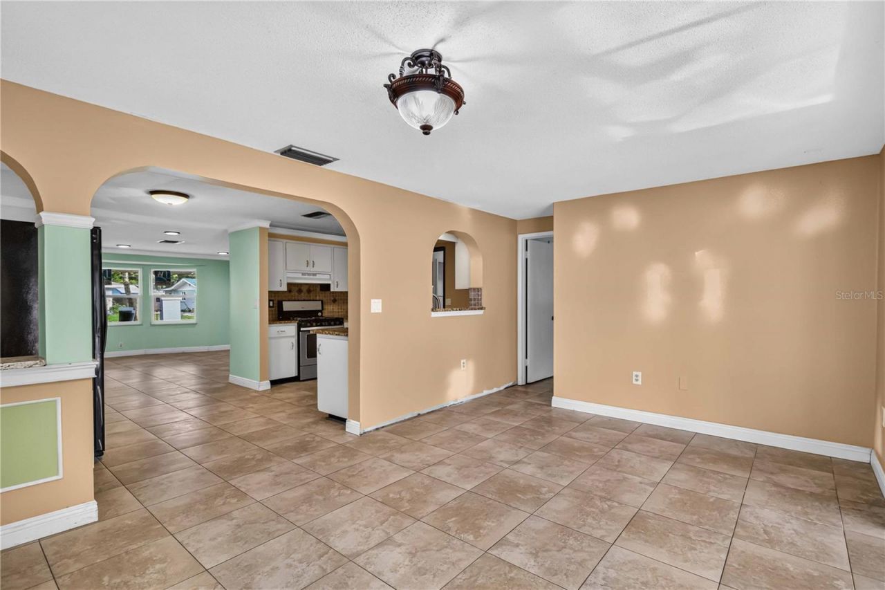 4734 Delmonte Avenue, Sarasota, FL 34235 Photo
