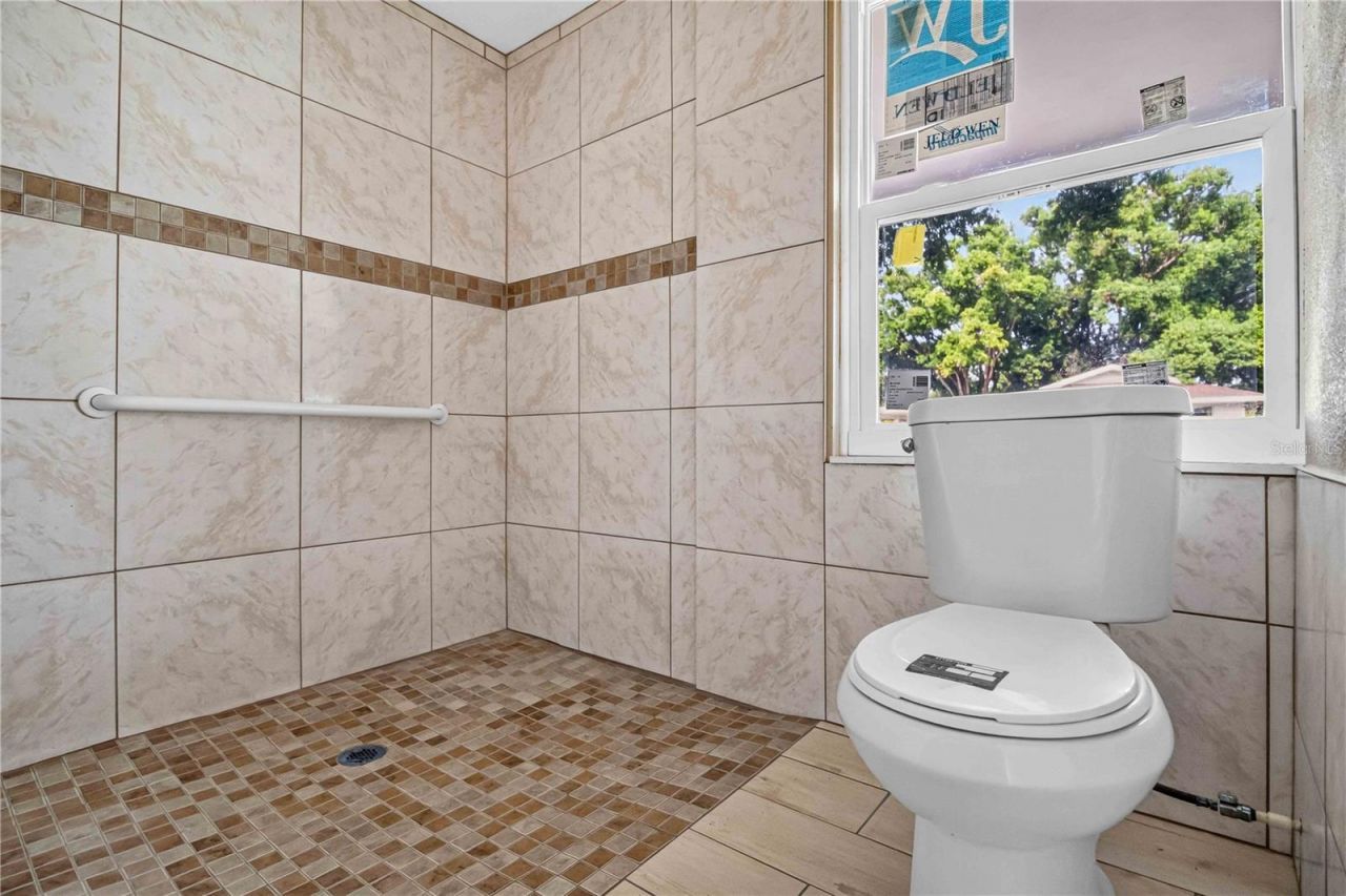 4734 Delmonte Avenue, Sarasota, FL 34235 Photo