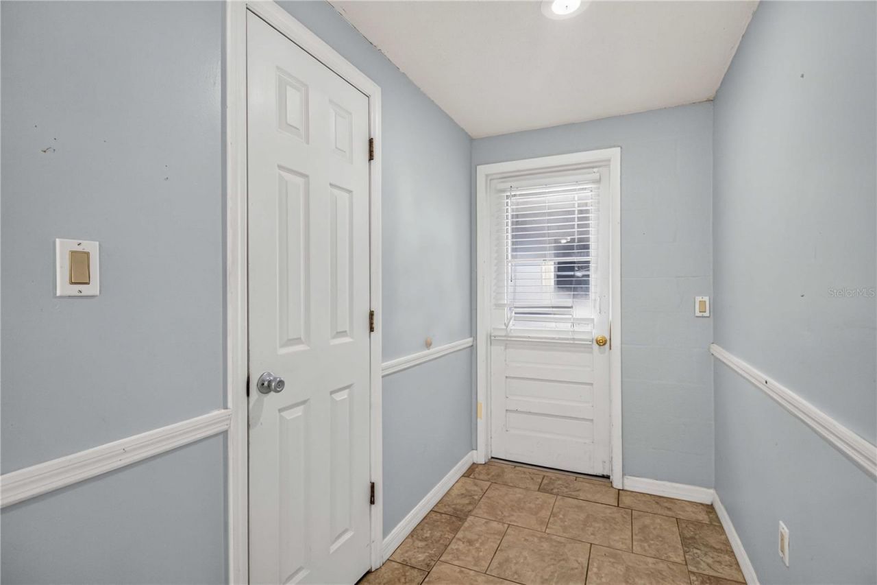 4734 Delmonte Avenue, Sarasota, FL 34235 Photo