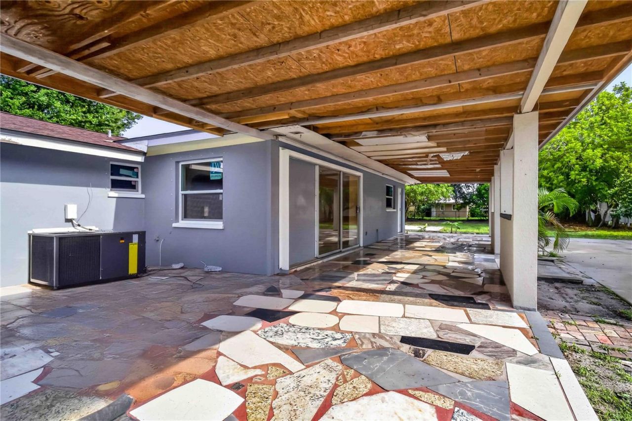 4734 Delmonte Avenue, Sarasota, FL 34235 Photo