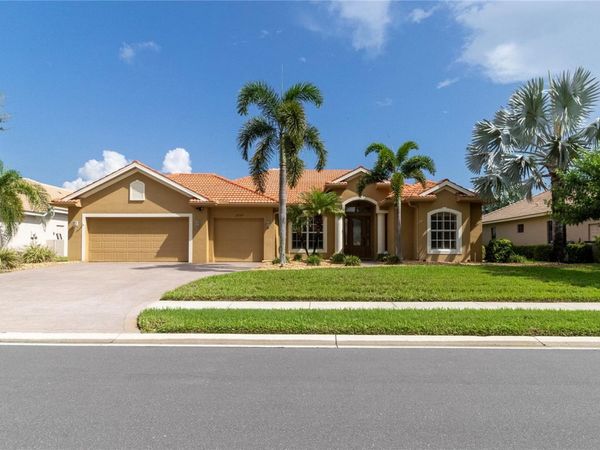 12709 PENGUIN DRIVE , BRADENTON, FL 34212