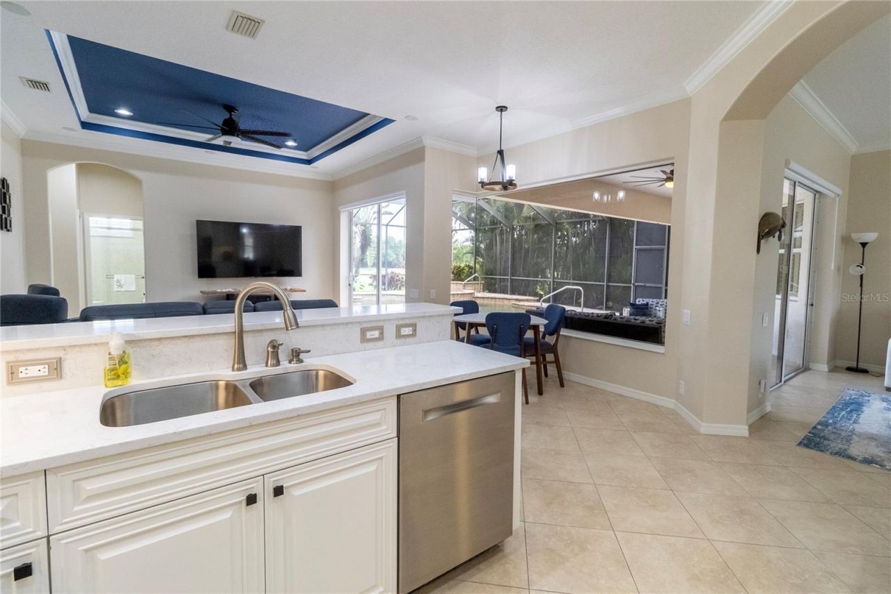 12709 Penguin Drive, Bradenton, FL 34212 Photo
