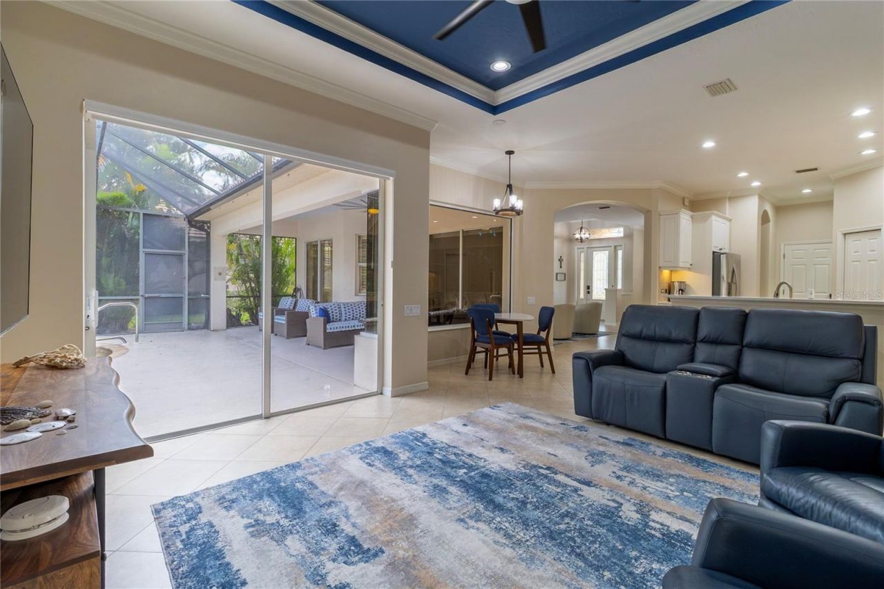 12709 Penguin Drive, Bradenton, FL 34212 Photo
