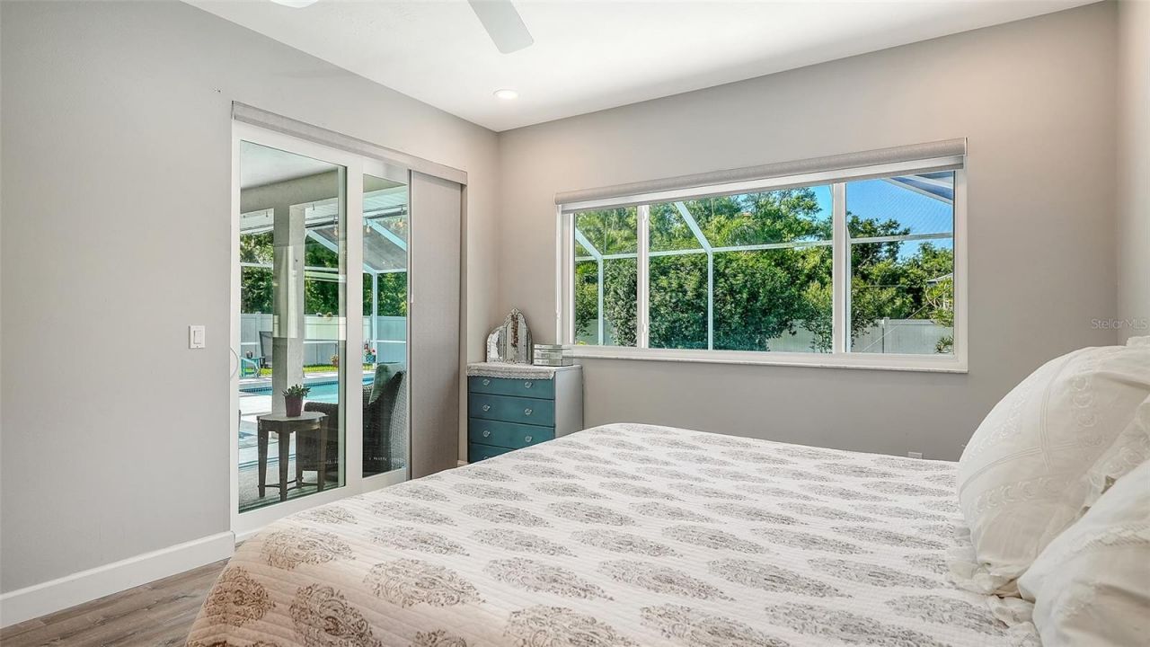 5101 Sunnydale Circle N, Sarasota, FL 34233 Photo