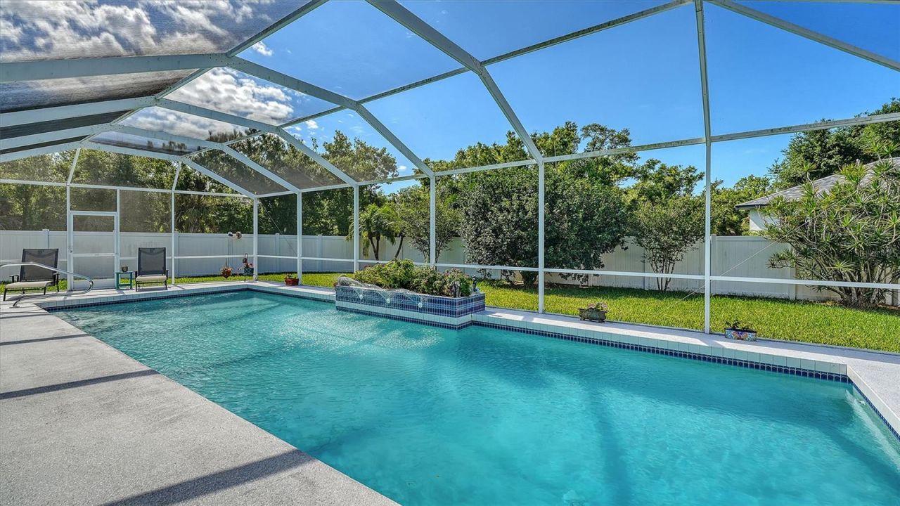 5101 Sunnydale Circle N, Sarasota, FL 34233 Photo