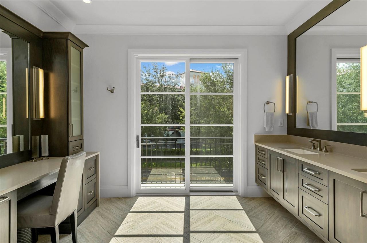 125 S Interlachen Avenue, Unit 1, Winter Park, FL 32789 Photo
