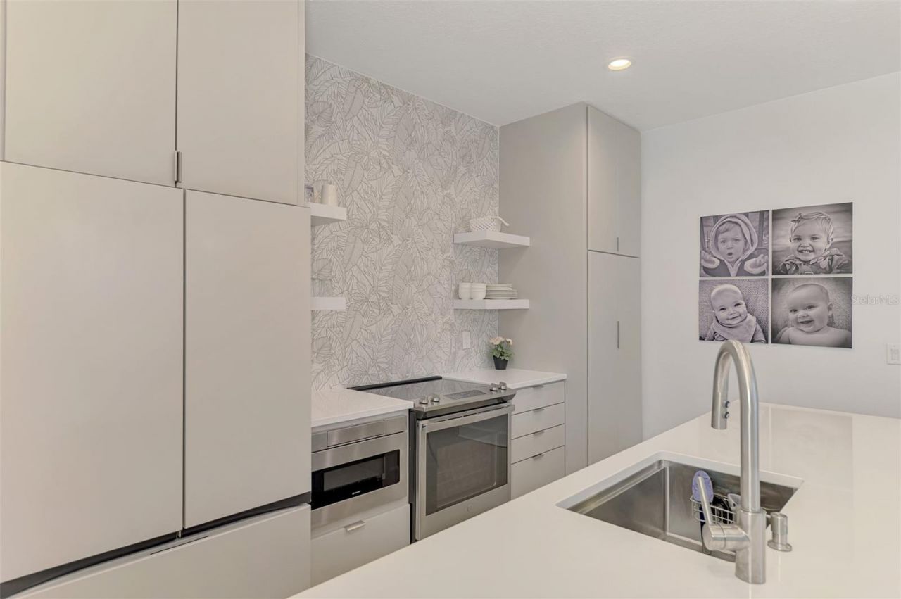 8467 Nandina Drive, Sarasota, FL 34240 Photo