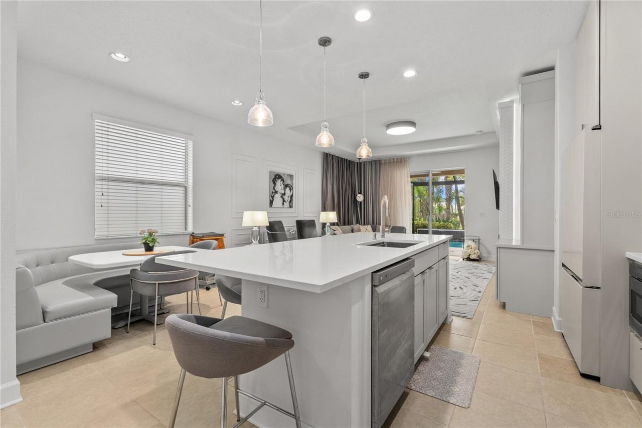 8467 Nandina Drive, Sarasota, FL 34240 Photo