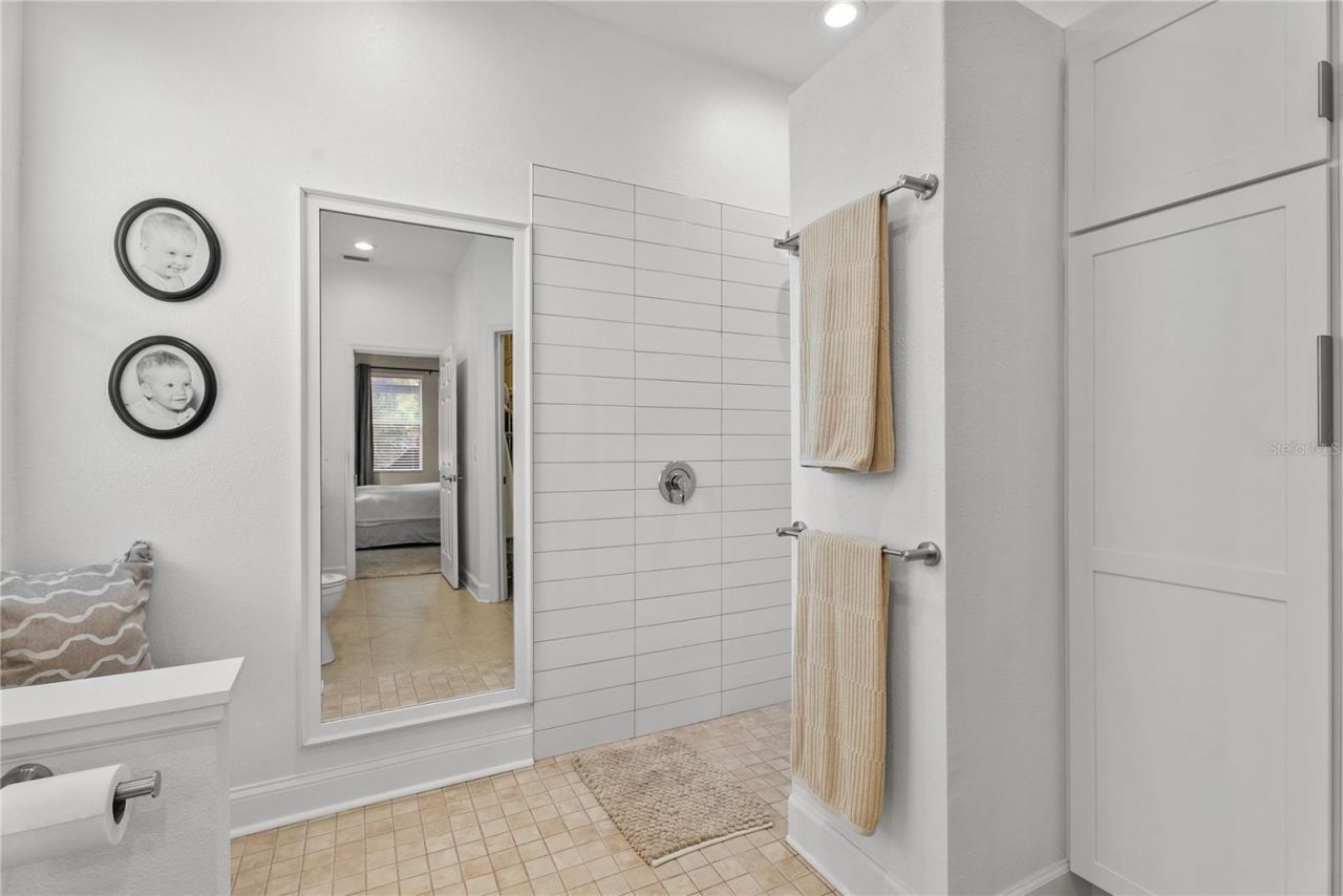 8467 Nandina Drive, Sarasota, FL 34240 Photo