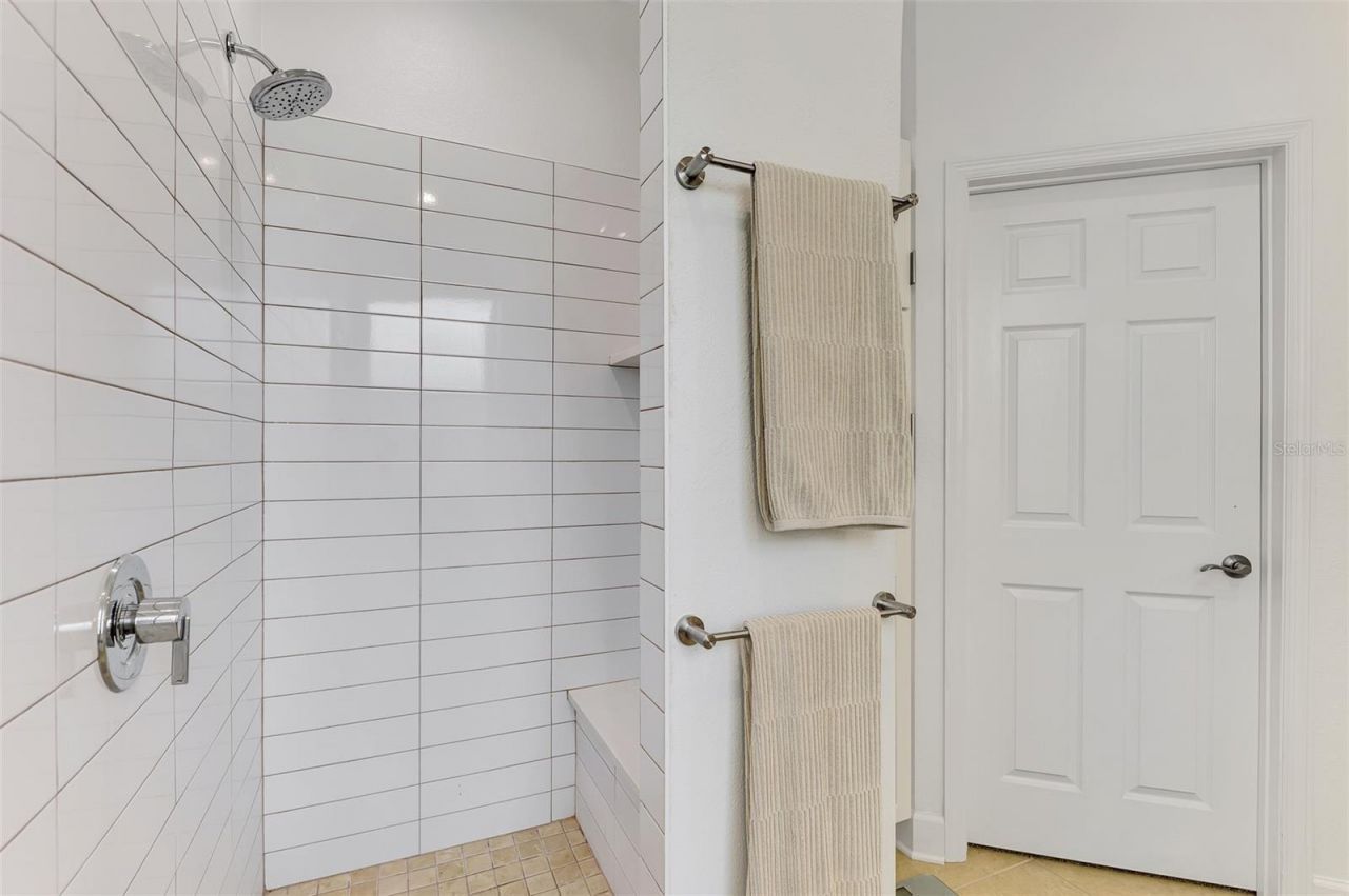 8467 Nandina Drive, Sarasota, FL 34240 Photo