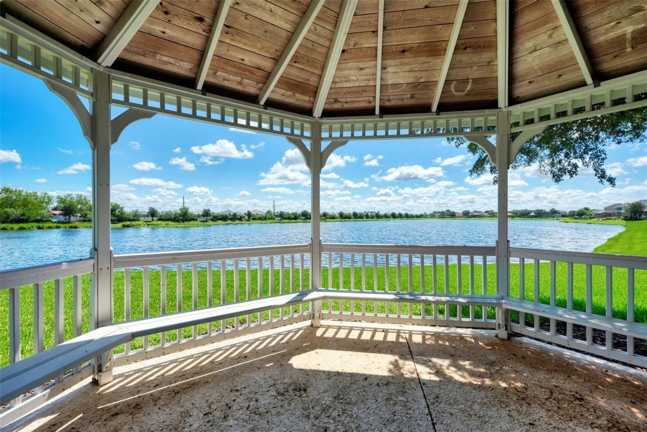 8467 Nandina Drive, Sarasota, FL 34240 Photo
