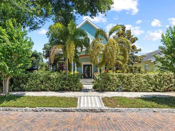 475 27TH AVENUE N, ST PETERSBURG, FL 33704