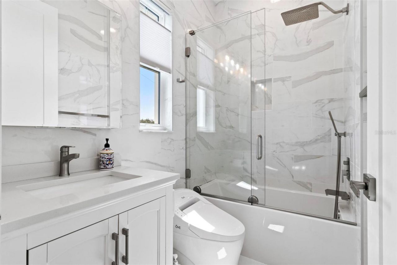 475 27th Avenue N, Saint Petersburg, FL 33704 Photo