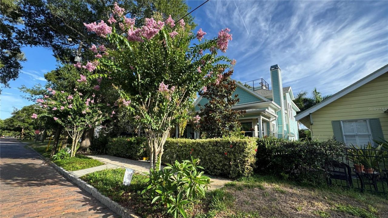 475 27th Avenue N, Saint Petersburg, FL 33704 Photo