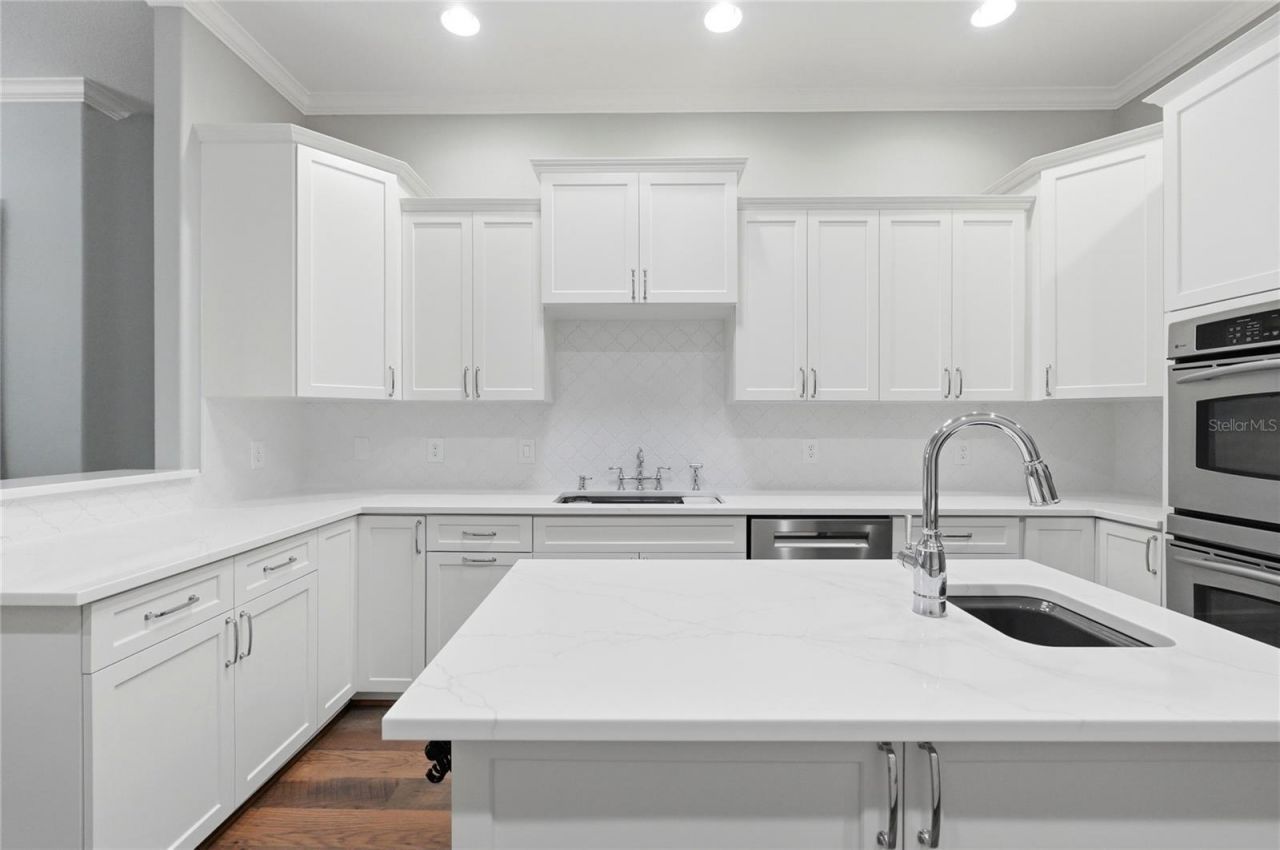 4040 Palma Ceia Circle, Winter Haven, FL 33884 Photo