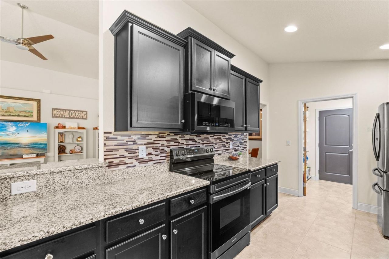 8923 49th Avenue E, Palmetto, FL 34221 Photo