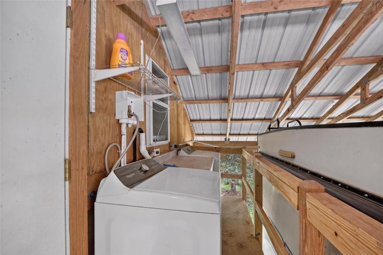 19040 NW 88th Avenue Road, Reddick, FL 32686 Photo