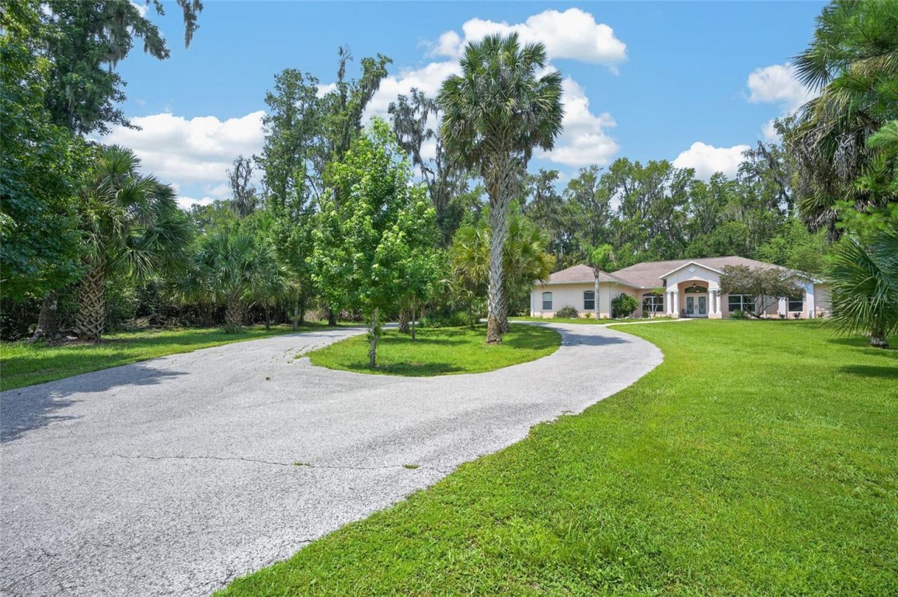 19040 NW 88th Avenue Road, Reddick, FL 32686 Photo